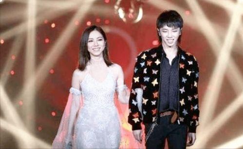 吃瓜娱乐圈邓紫棋,娱乐圈的瓜田女王，揭秘她的音乐与人生